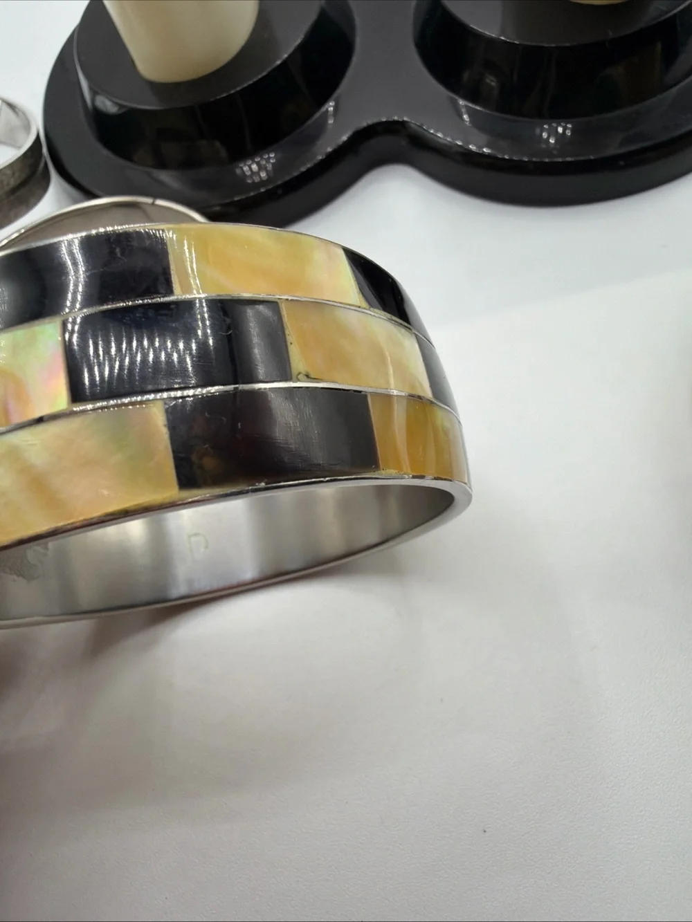 Vintage Chunky Brass, Enamel, Mother Of Pearl 9 Bangle Bracelet Jewelry Lot